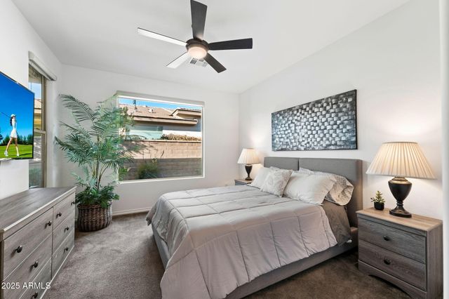 678 E COBBLE STONE Drive, Queen Creek, AZ 85140