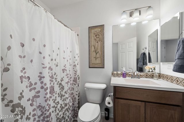 678 E COBBLE STONE Drive, Queen Creek, AZ 85140