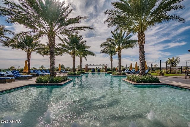 678 E COBBLE STONE Drive, Queen Creek, AZ 85140