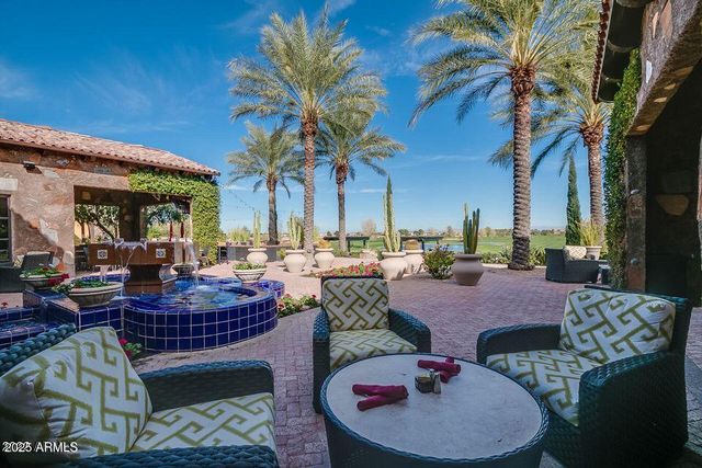 678 E COBBLE STONE Drive, Queen Creek, AZ 85140