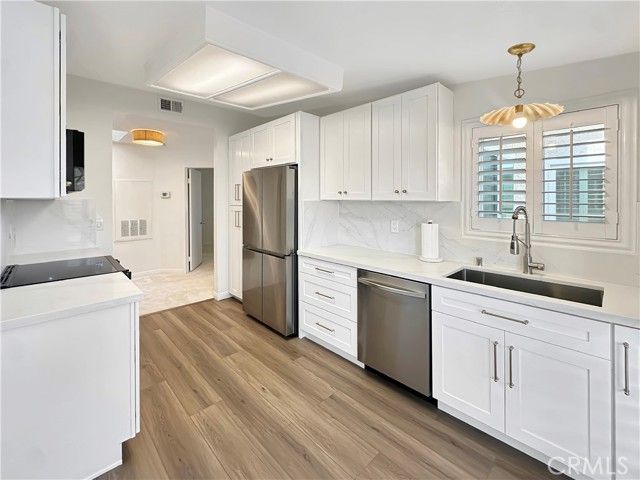 56 Corniche J, Dana Point, CA 92629