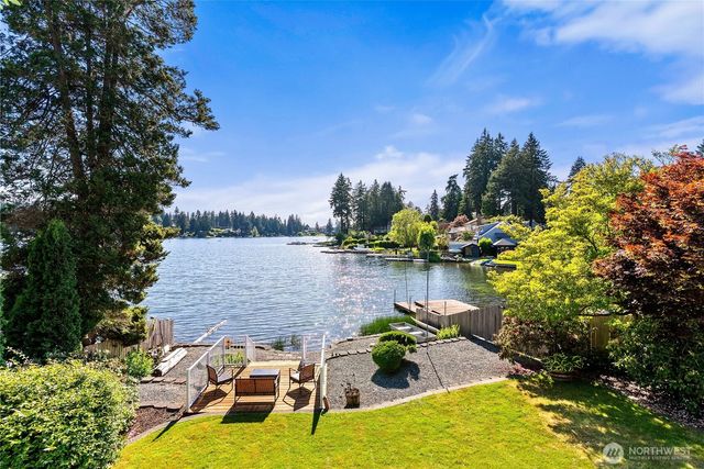 30415 28th Avenue S, Federal Way, WA 98003