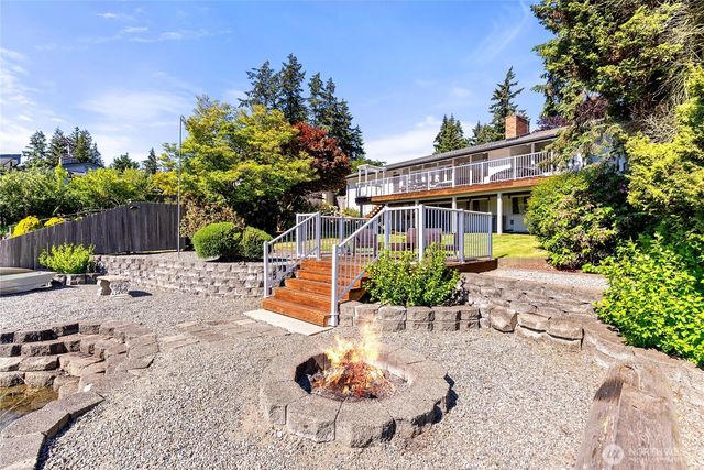 30415 28th Avenue S, Federal Way, WA 98003