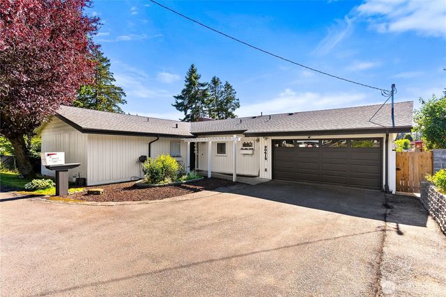 30415 28th Avenue S, Federal Way, WA 98003