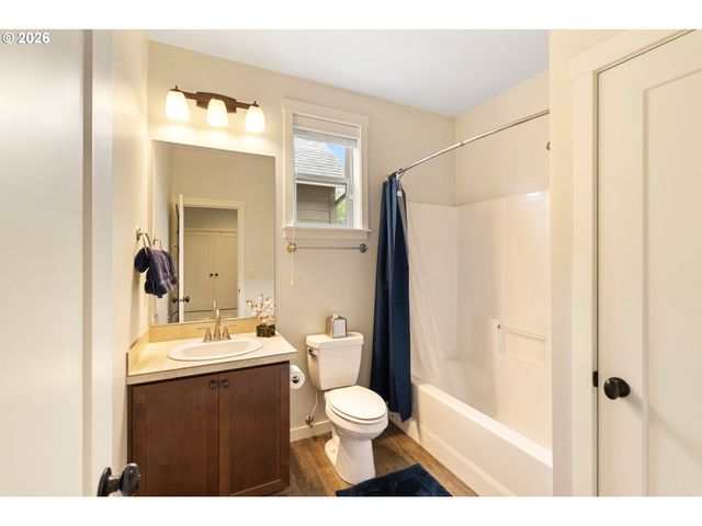 4320 Se 179TH Ct, Vancouver, WA 98683