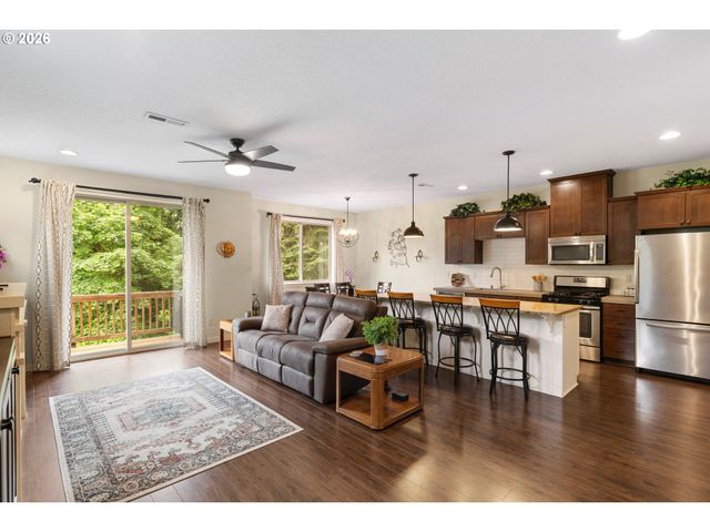 4320 Se 179TH Ct, Vancouver, WA 98683