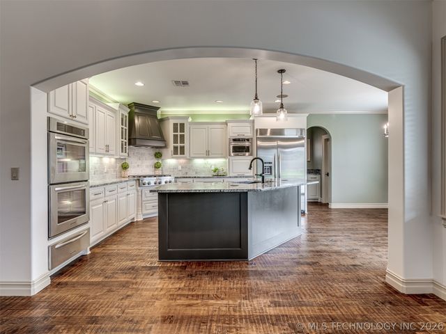 224 E 127th Court, Jenks, OK 74037