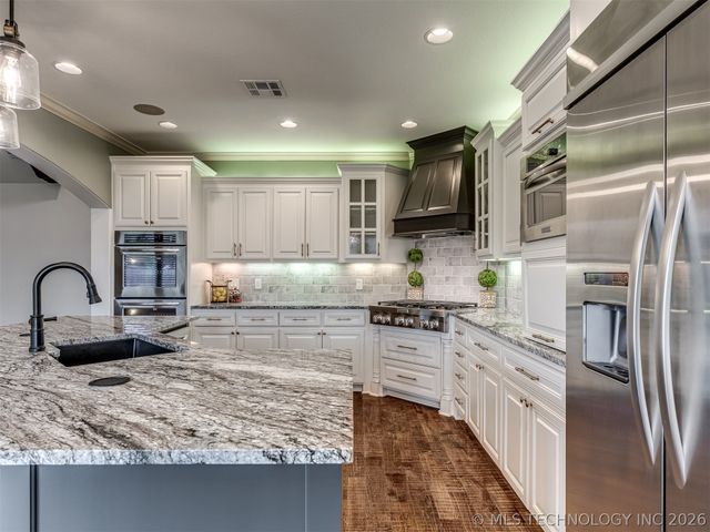 224 E 127th Court, Jenks, OK 74037