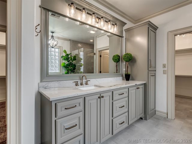 224 E 127th Court, Jenks, OK 74037