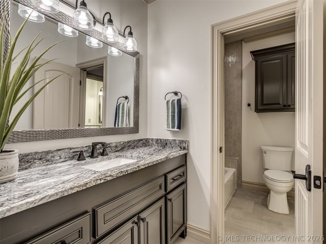 224 E 127th Court, Jenks, OK 74037