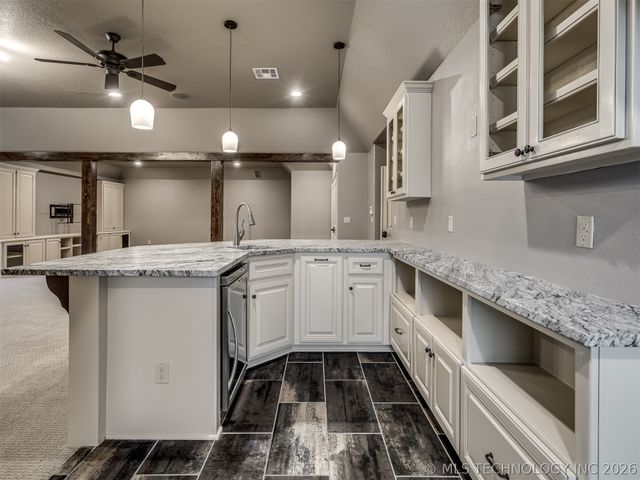 224 E 127th Court, Jenks, OK 74037