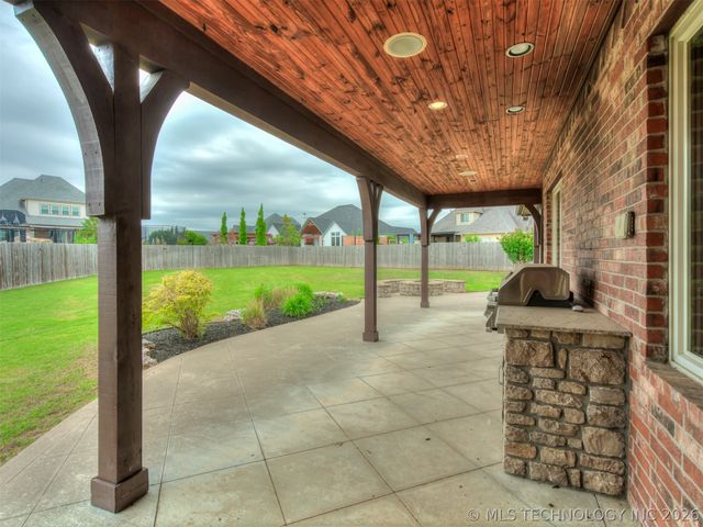 224 E 127th Court, Jenks, OK 74037