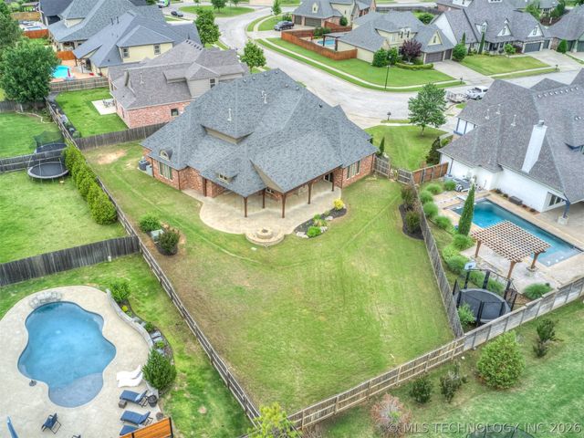 224 E 127th Court, Jenks, OK 74037