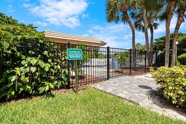 1902 Bermuda Circle H2, Coconut Creek, FL 33066