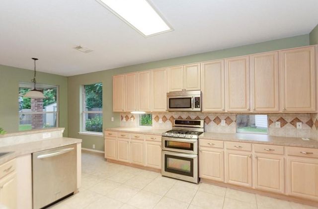 6610 Treeline Drive, Humble, TX 77346