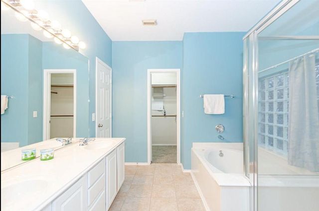 6610 Treeline Drive, Humble, TX 77346