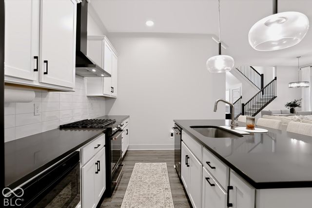 9869 Northern Lights Lane, Carmel, IN 46280