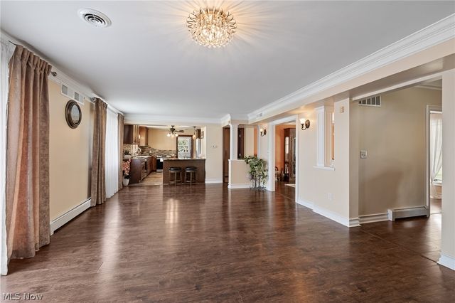 9800 Boston Road, North Royalton, OH 44133