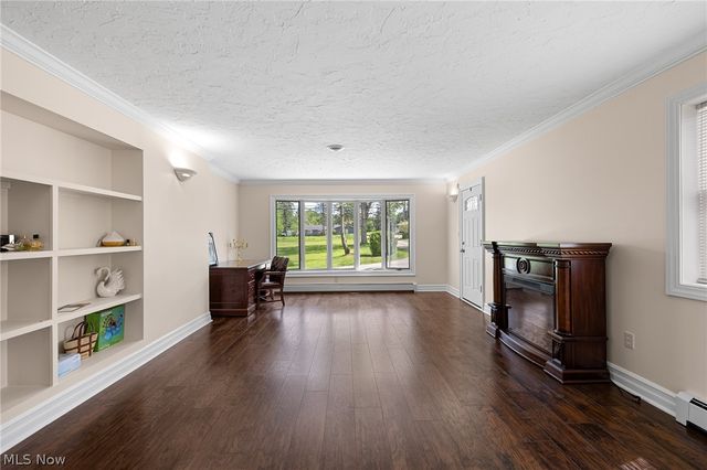 9800 Boston Road, North Royalton, OH 44133