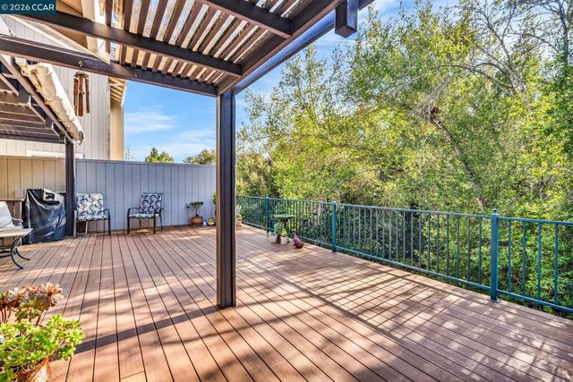 11426 Winding Trail Ln, Dublin, CA 94568