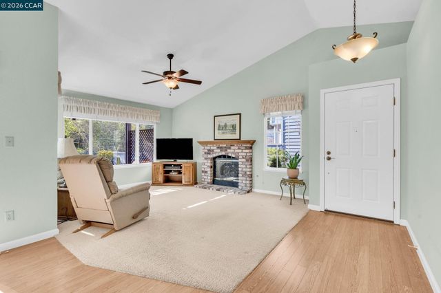11426 Winding Trail Ln, Dublin, CA 94568
