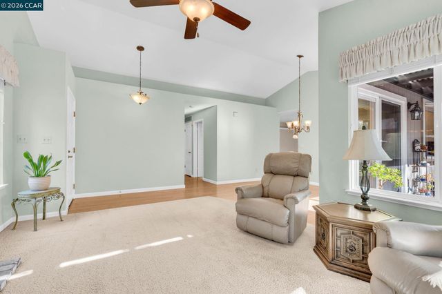 11426 Winding Trail Ln, Dublin, CA 94568