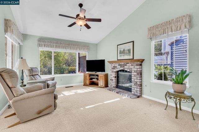 11426 Winding Trail Ln, Dublin, CA 94568