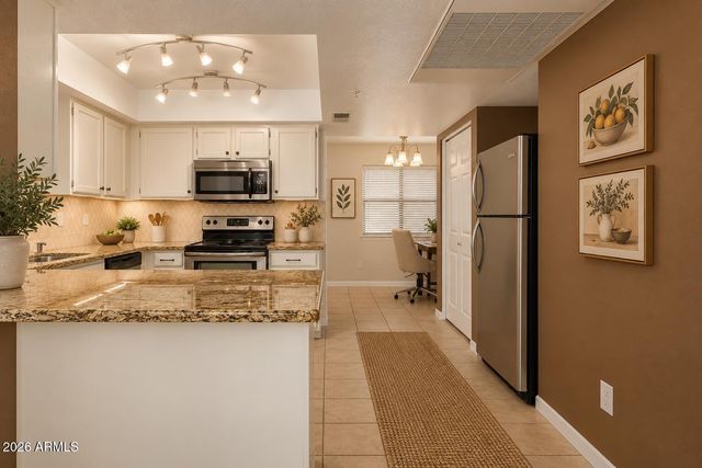9450 N 95th Street Unit 101, Scottsdale, AZ 85258
