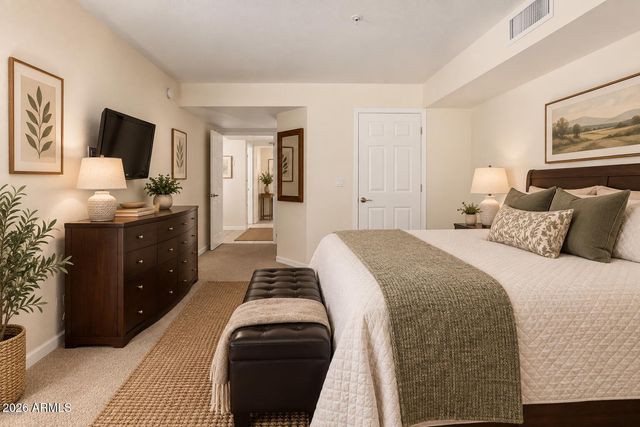 9450 N 95th Street Unit 101, Scottsdale, AZ 85258