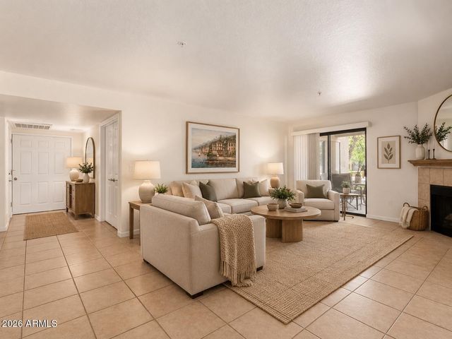 9450 N 95th Street Unit 101, Scottsdale, AZ 85258