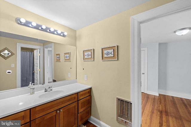 6801 LAKE POINTE DR, Mineral, VA 23117