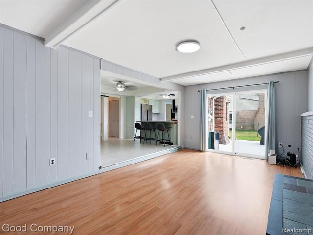 5081 Abington Drive, Troy, MI 48085