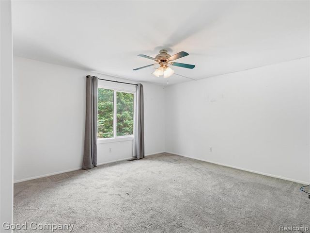 5081 Abington Drive, Troy, MI 48085