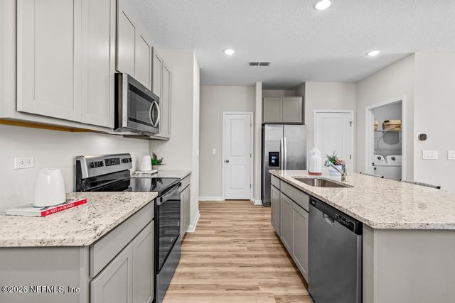 14804 MACADEMIA Lane, Jacksonville, FL 32218