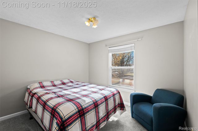 1128 W Michigan Avenue, Lansing, MI 48915