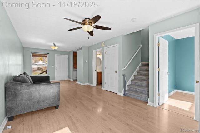 1128 W Michigan Avenue, Lansing, MI 48915