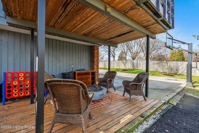 7233 Heatherly Square, Louisville, KY 40242