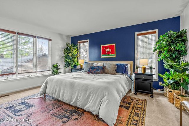 7233 Heatherly Square, Louisville, KY 40242