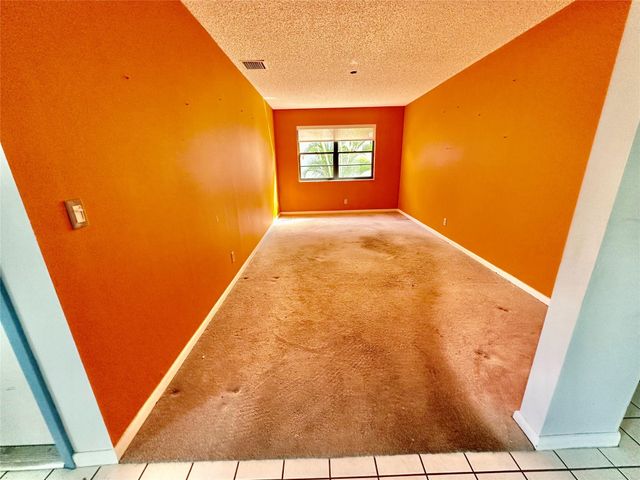 8388 White Egret Way, Lake Worth, FL 33467