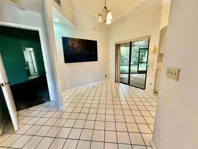 8388 White Egret Way, Lake Worth, FL 33467