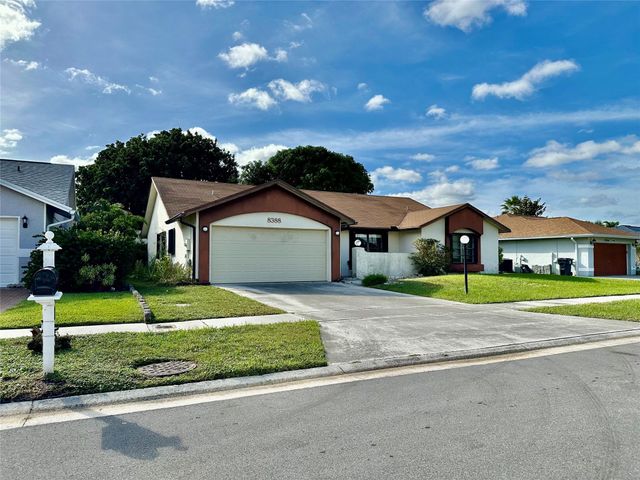 8388 White Egret Way, Lake Worth, FL 33467