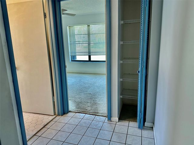 8388 White Egret Way, Lake Worth, FL 33467