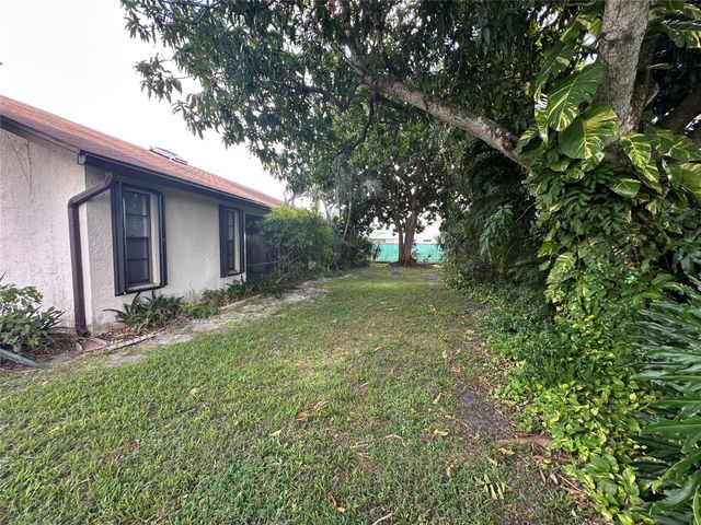 8388 White Egret Way, Lake Worth, FL 33467