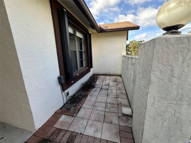 8388 White Egret Way, Lake Worth, FL 33467