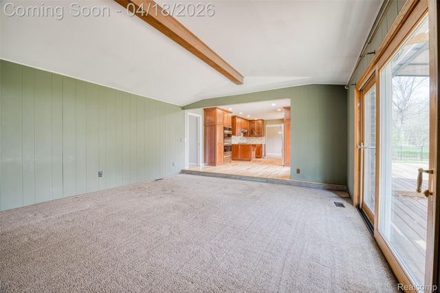 19965 Beverly Road, Beverly Hills Village, MI 48025