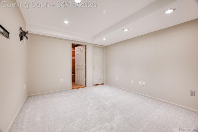 19965 Beverly Road, Beverly Hills Village, MI 48025