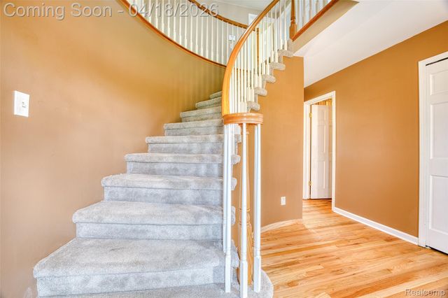 19965 Beverly Road, Beverly Hills Village, MI 48025