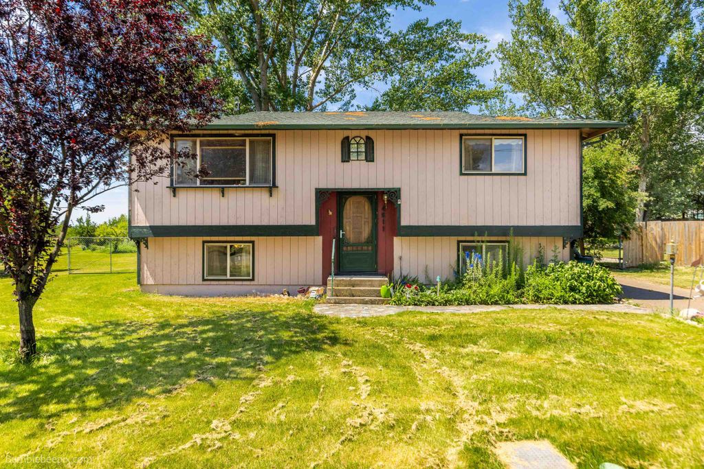 4511 N STEVENSON Rd, Otis Orchards, WA 99027