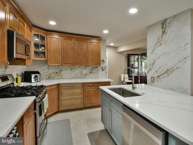 1201 SCHINDLER DR, Silver Spring, MD 20903