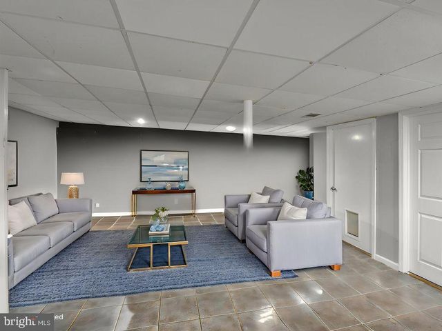 1201 SCHINDLER DR, Silver Spring, MD 20903